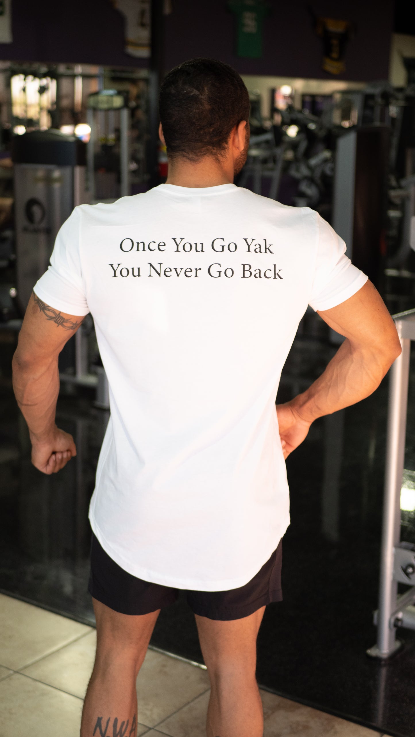 YAKS CLASSIC TEE