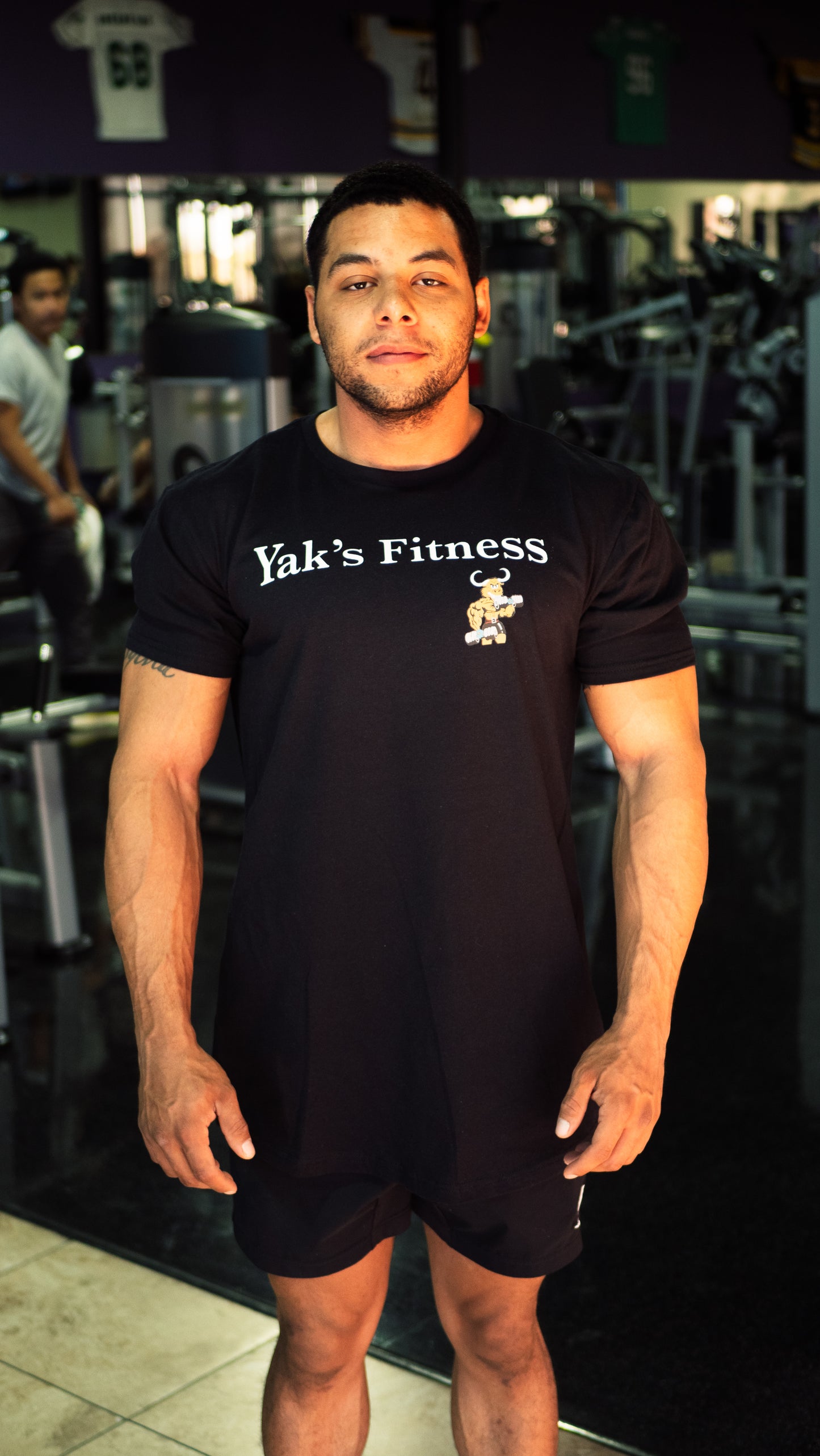 YAKS CLASSIC TEE